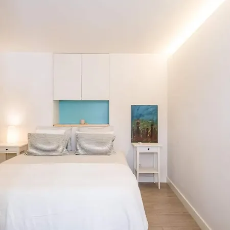 Sunny & Lovely W/ Patio By Lovelystay Lisbon