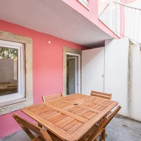 Apartment Sunny & Lovely W/ Patio By Lovelystay *