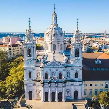 Sunny & Lovely W/ Patio By Lovelystay * Lisbon